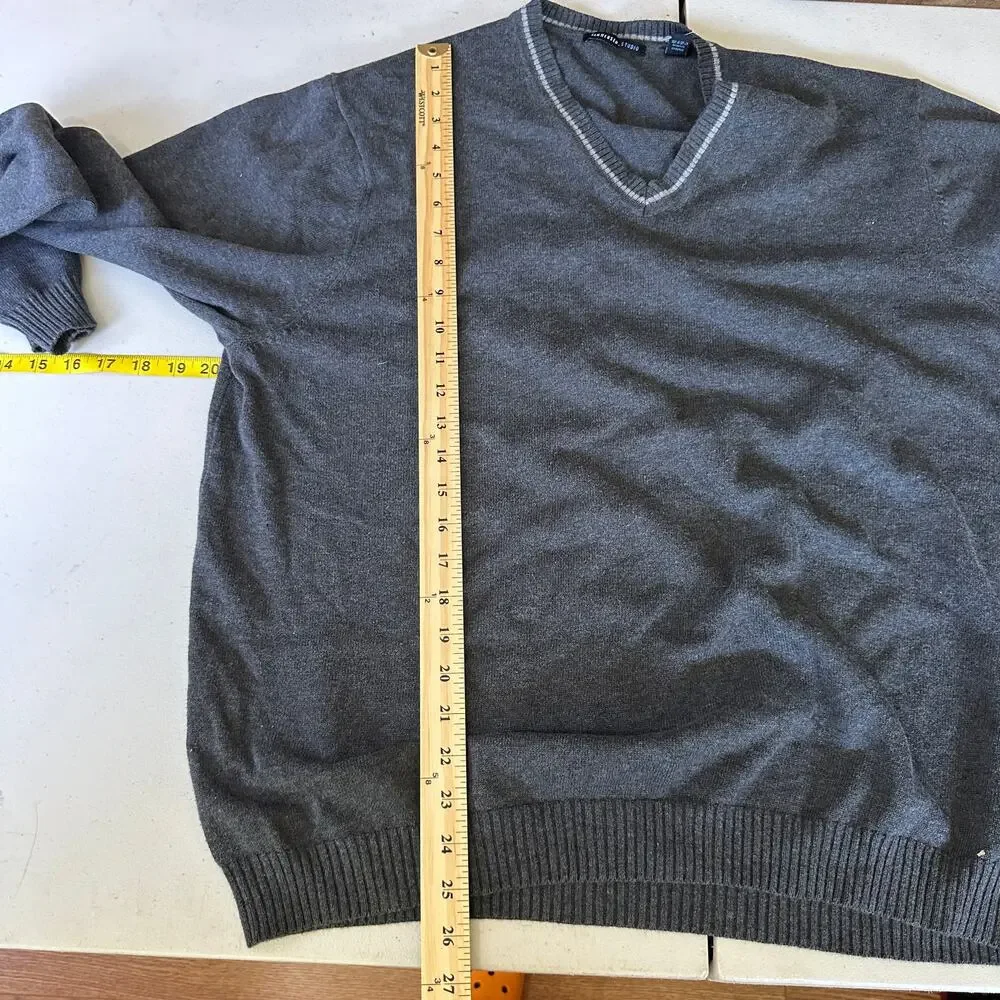 Van Heusen‎ Studio Men's Dark Grey V-neck Pullover Sweater Size XLarge - Picture 7 of 9